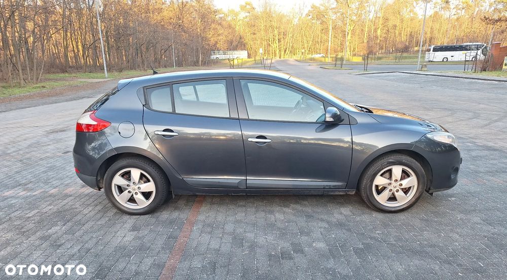 Renault Megane 1.6 16V 110 Dynamique - 7