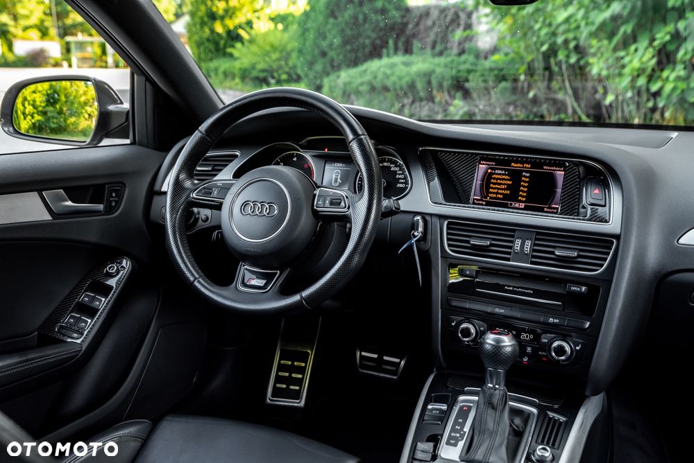Audi A4 Avant 3.0 TDI DPF quattro S tronic S line Sportpaket - 24