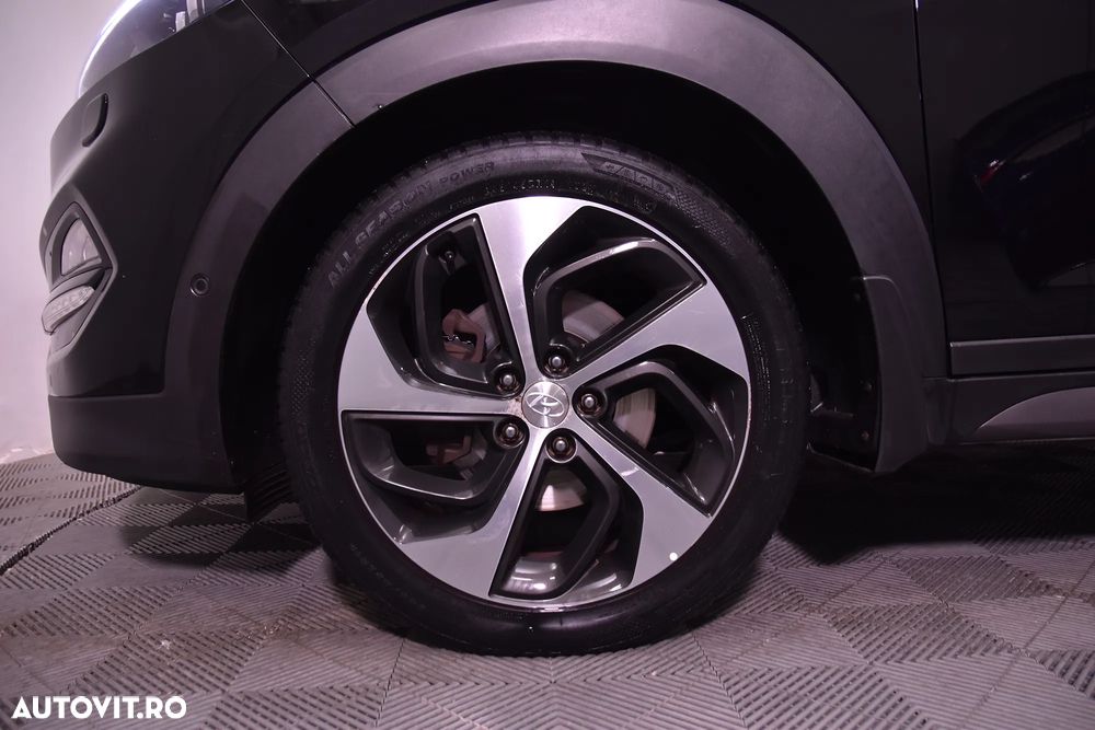 Hyundai Tucson - 13