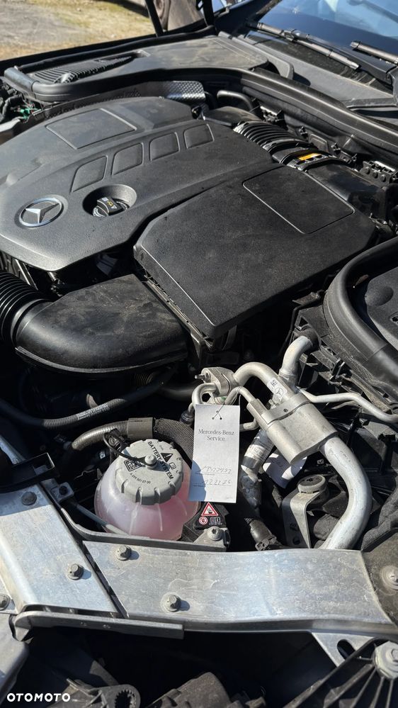 Mercedes-Benz Klasa E 300 de 4Matic 9G-TRONIC AMG Line - 3