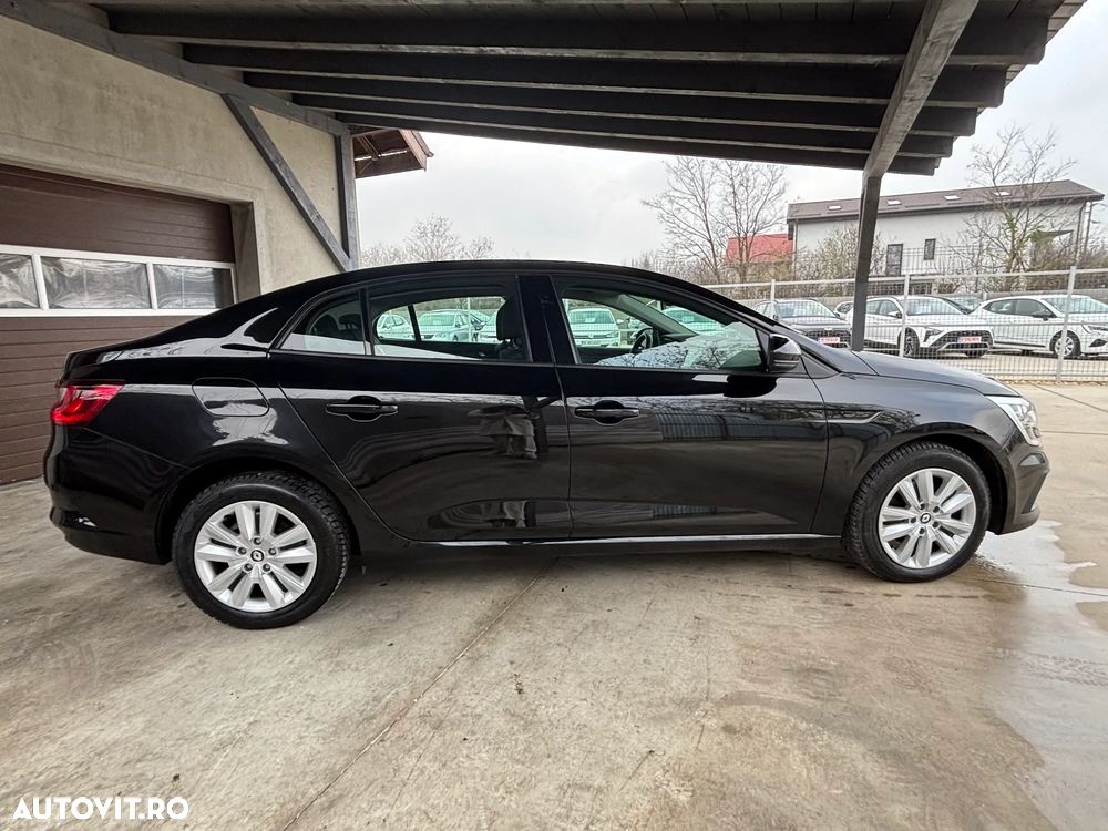 Renault Megane TCe 140 GPF EDC BUSINESS EDITION - 10