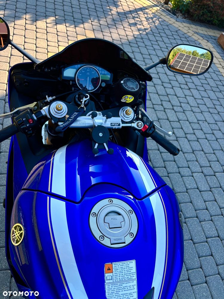 Yamaha R6 - 14