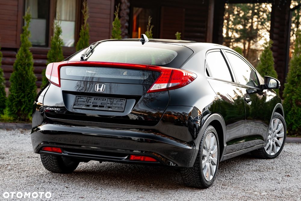 Honda Civic 1.8 Sport - 12