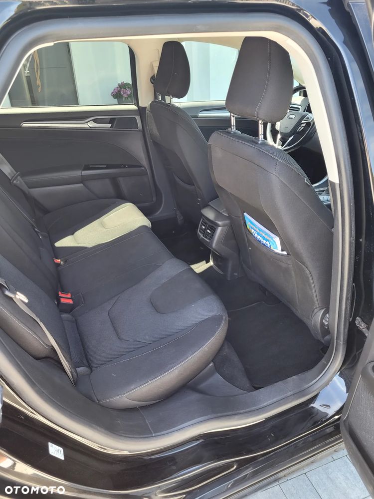Ford Mondeo - 11
