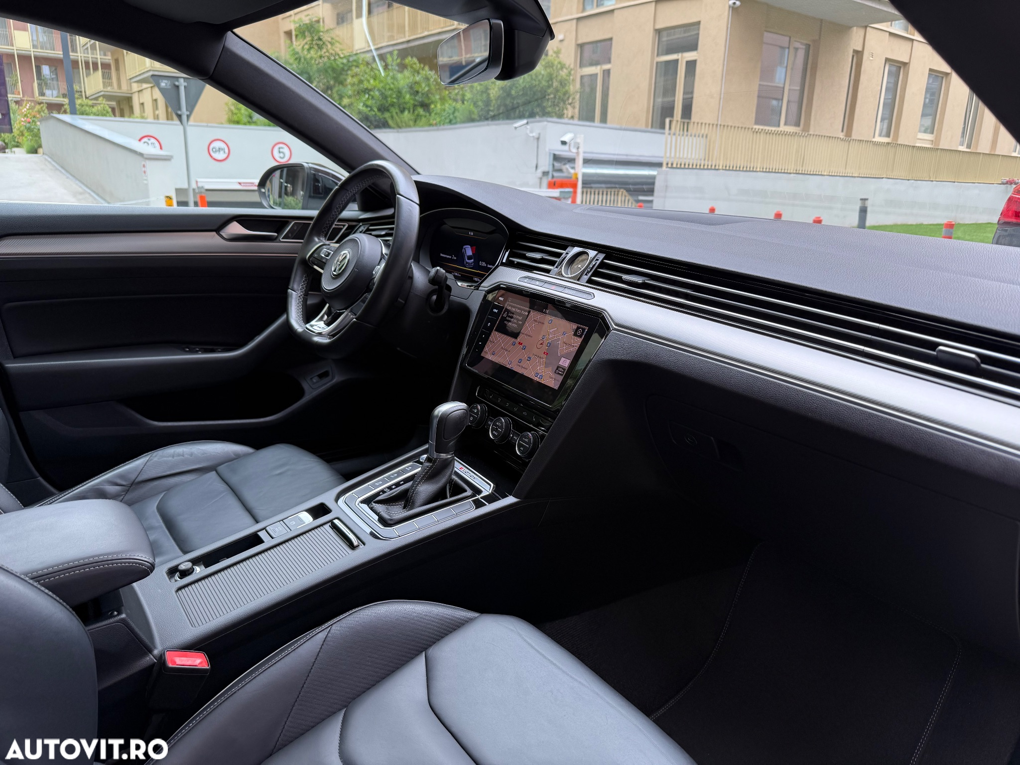 Volkswagen ARTEON 2.0 TSI DSG 4Motion R-Line - 17