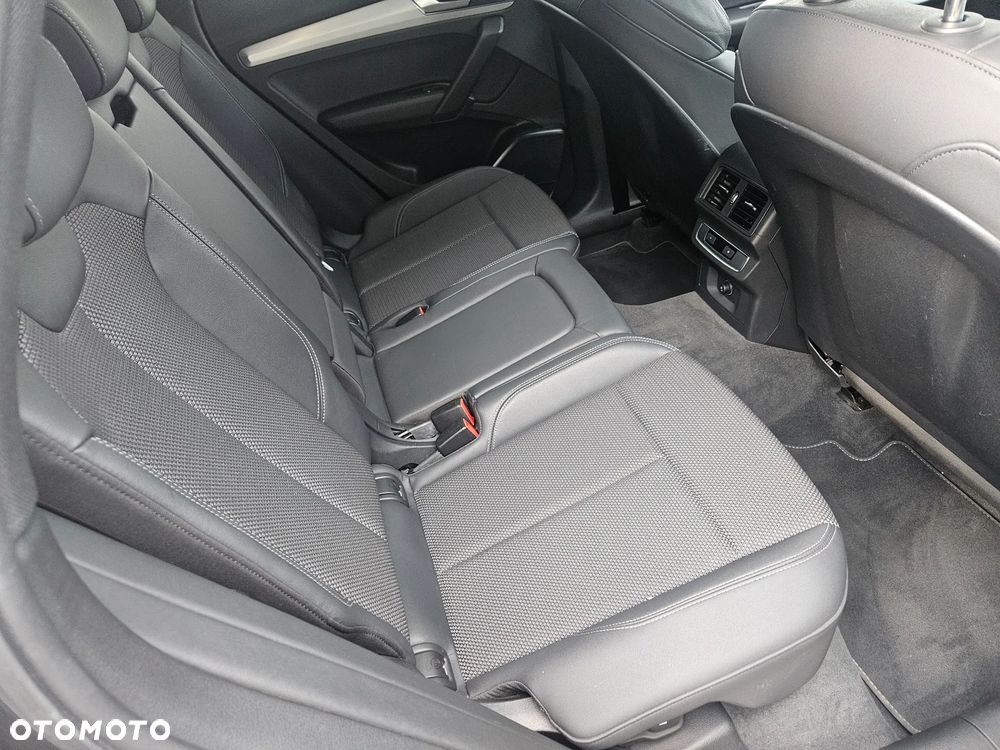 Audi Q5 45 TFSI quattro S tronic S line - 22