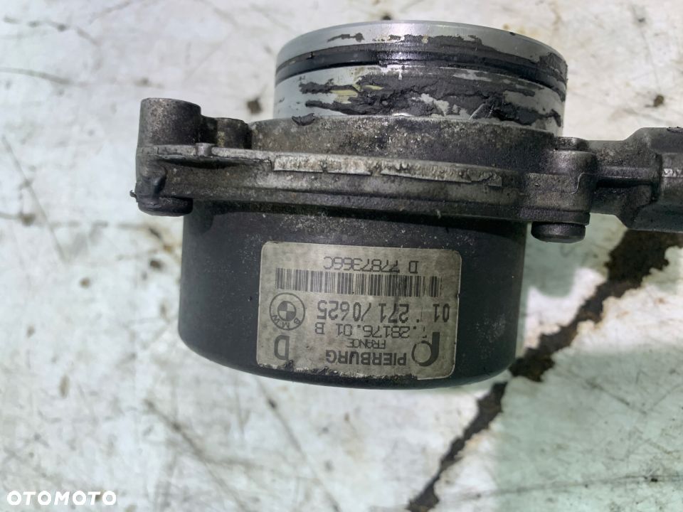 POMPA VACUM PIERBURG 7787366 BMW E4 E53 E60 3.0d - 5