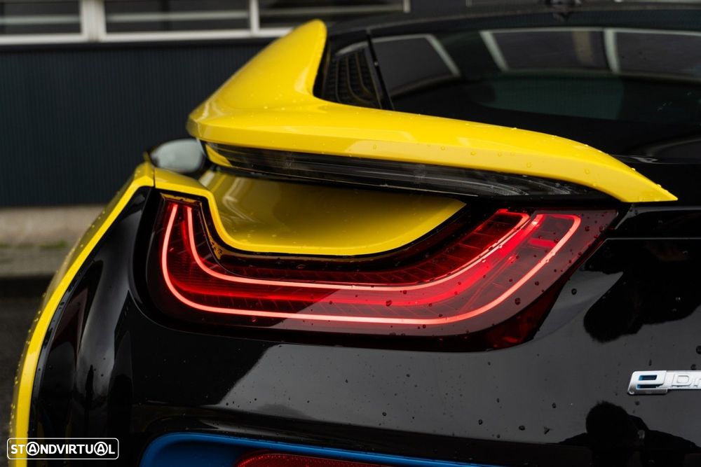 BMW i8 Standard - 21