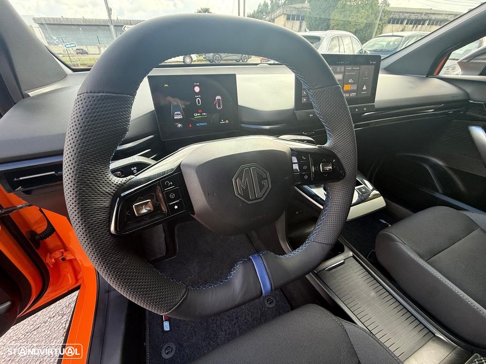 MG MG4 51 kWh Standard - 23