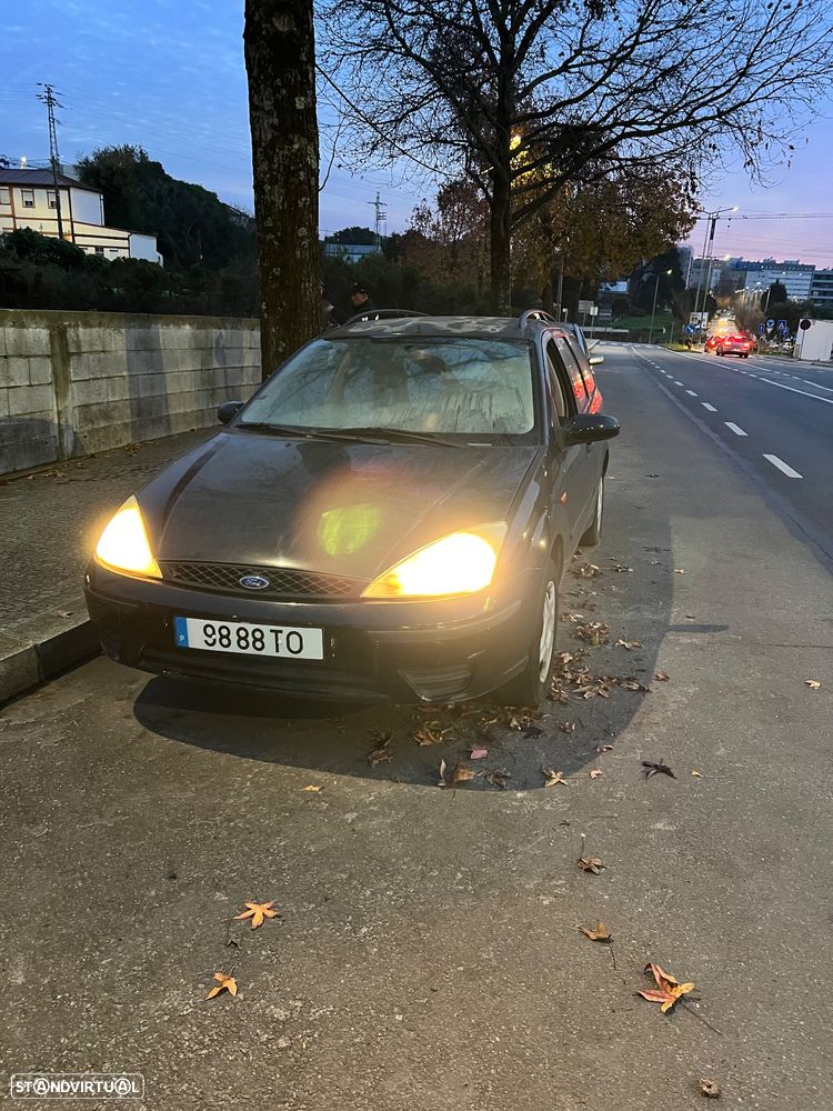 Ford Focus 1.4 Comfort - 2