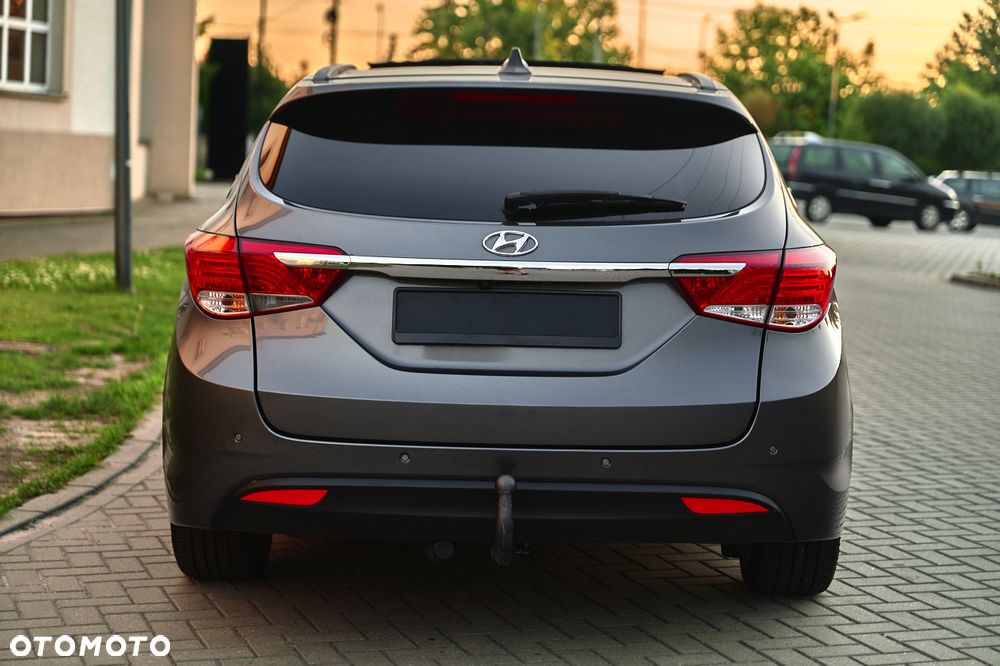 Hyundai i40 Kombi 1.7 CRDi Premium - 11