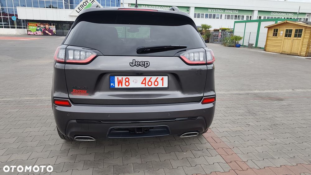 Jeep Cherokee - 6