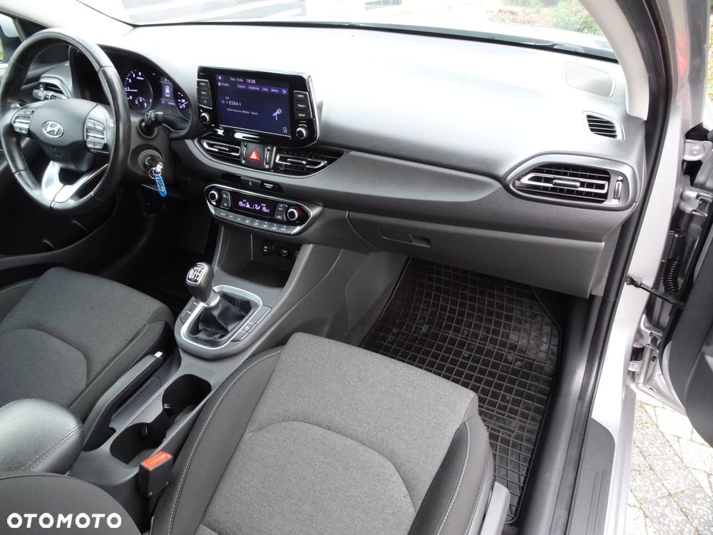 Hyundai i30 1.5 DPI Comfort - 15