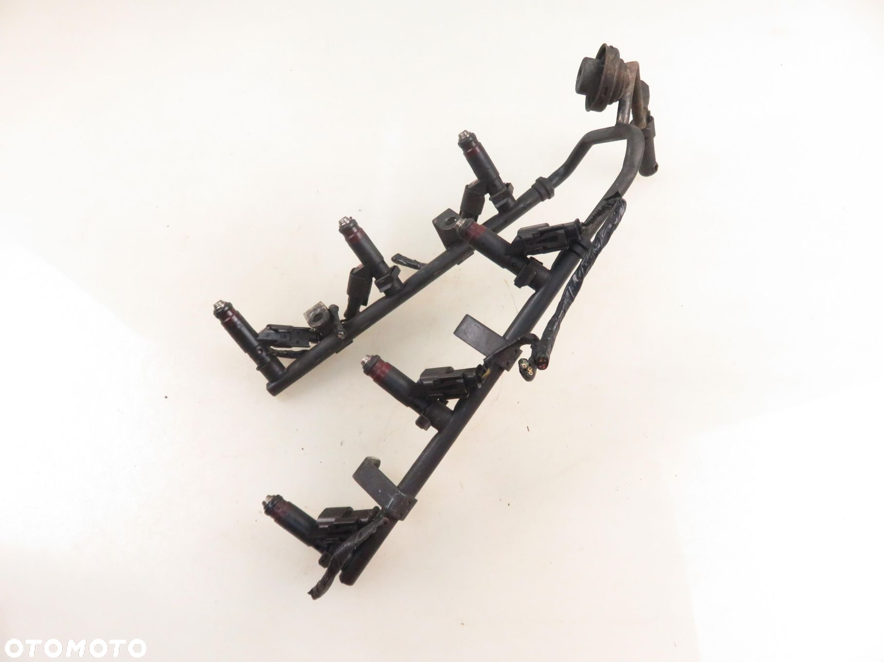 LISTWA WTRYSKOWA CHRYSLER 300M (LR) 2.7 04591306AB EER - 5