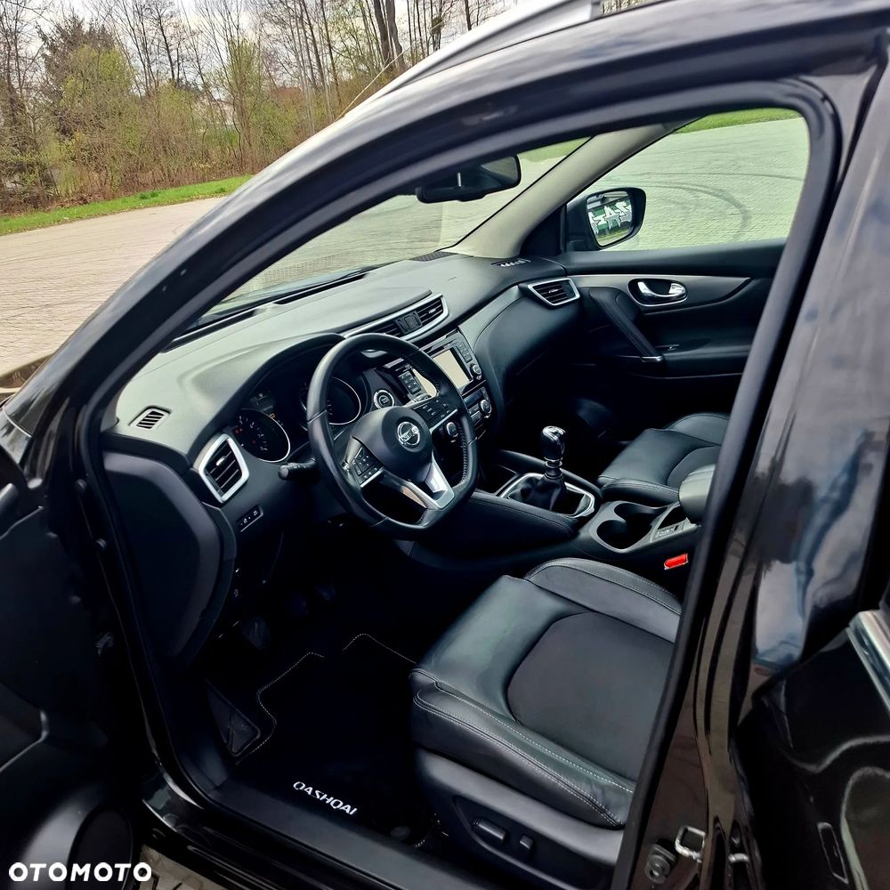 Nissan Qashqai 1.6 DIG-T 360 - 14