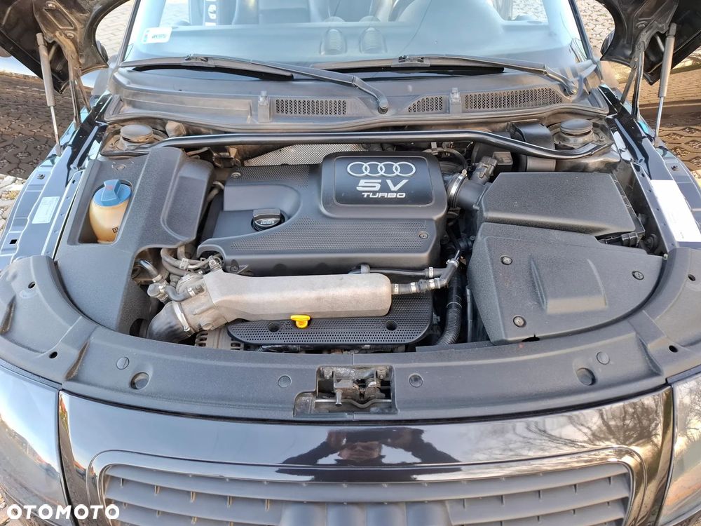 Audi TT Coupé 1.8T - 18