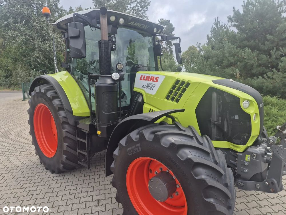 Claas Arion 660 - 3