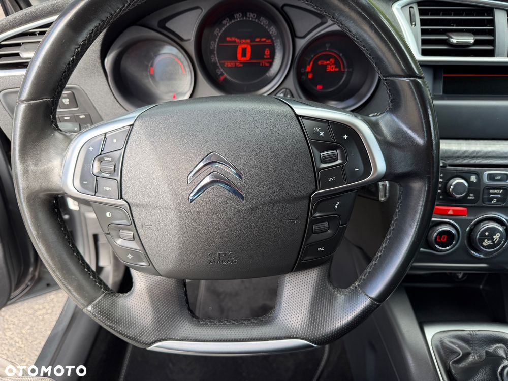 Citroën C4 e-HDi 110 Selection - 20