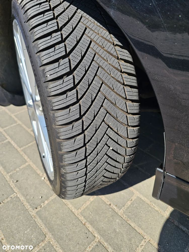 Ford Fiesta 1.0 EcoBoost STart-Stop ST-LINE - 19