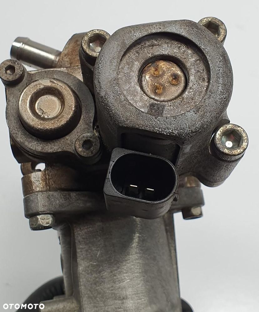 POMPA WTRYSKOWA MERCEDES W207 1.8 CGI - 3