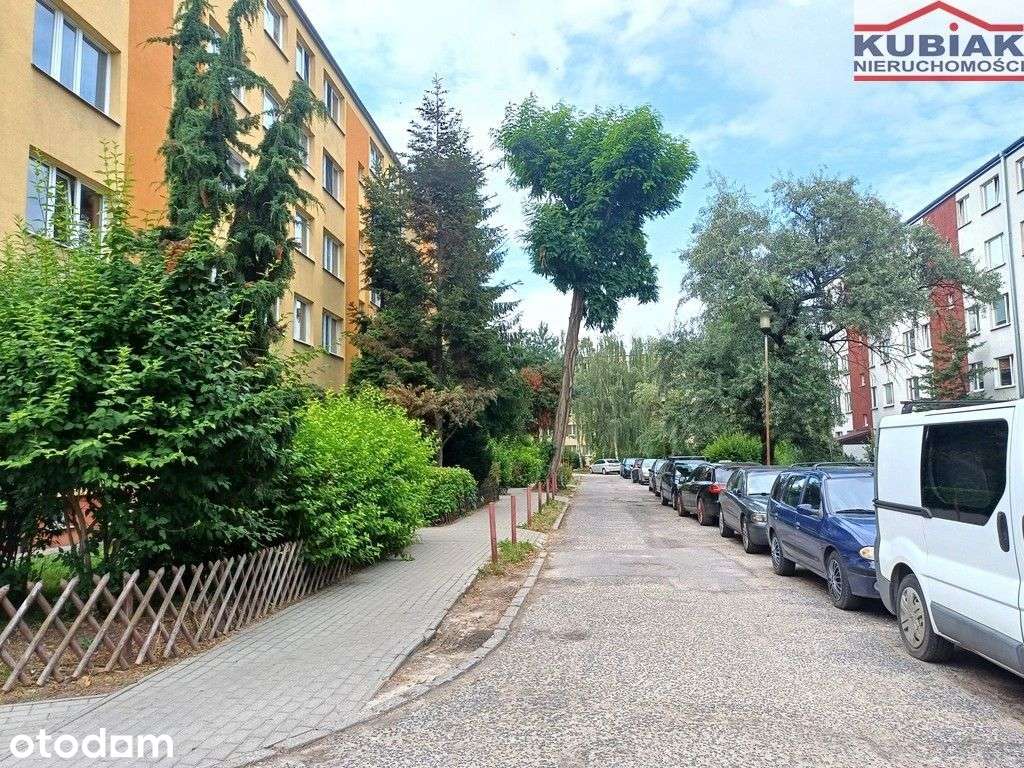 Mieszkanie 3 pokoje + oddzielna kuchnia, I piętro