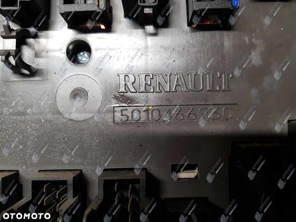 SKRZYNKA BEZPIECZNIKÓW RENAULT PREMIUM 5010466930 - 4