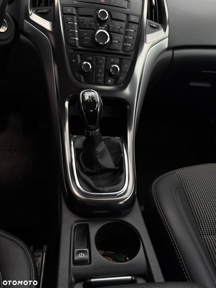 Opel Astra 1.6 Cosmo - 21