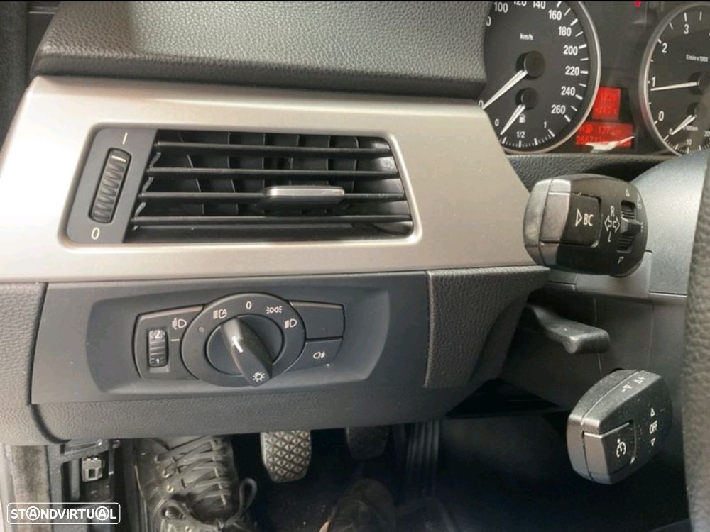 BMW 318 Gran Turismo - 6