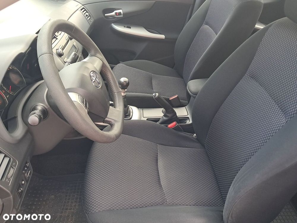 Toyota Corolla 1.6 Premium - 14