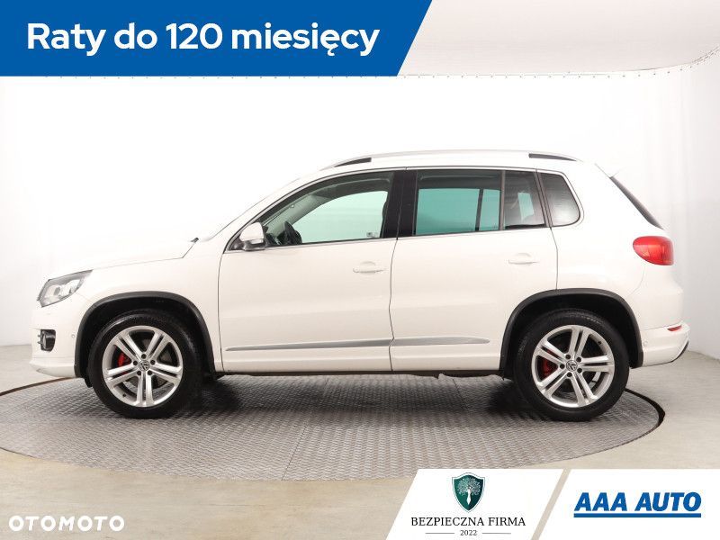 Volkswagen Tiguan - 4