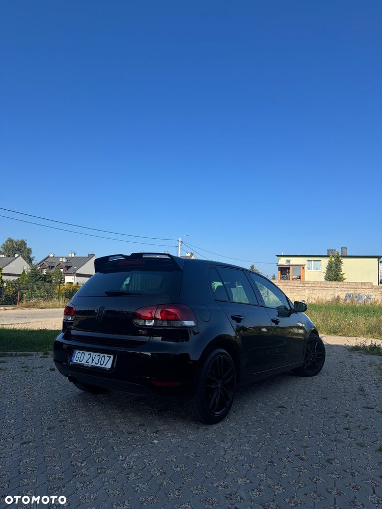 Volkswagen Golf 1.4 TSI Highline DSG - 2