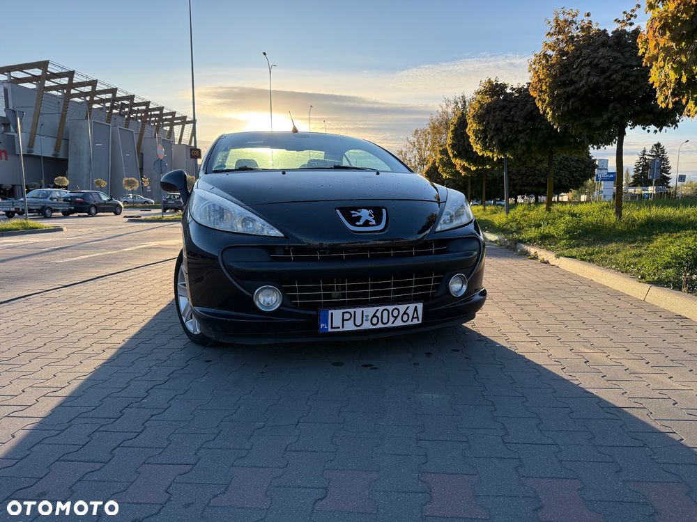 Peugeot 207 CC 1.6 Intense - 12