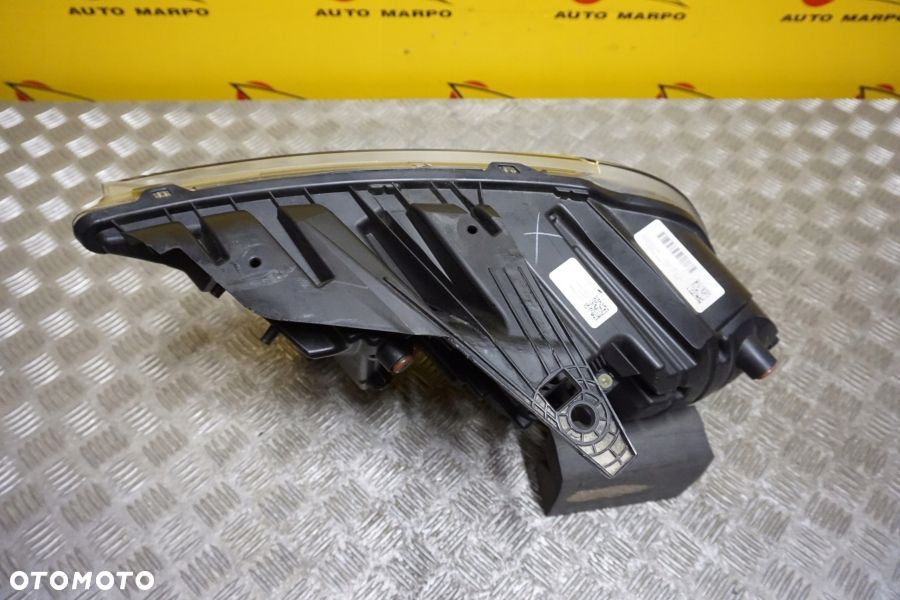 DODGE DURANGO LIFT 2021- REFLEKTOR LAMPA PRAWA CZARNA LED USA - 7