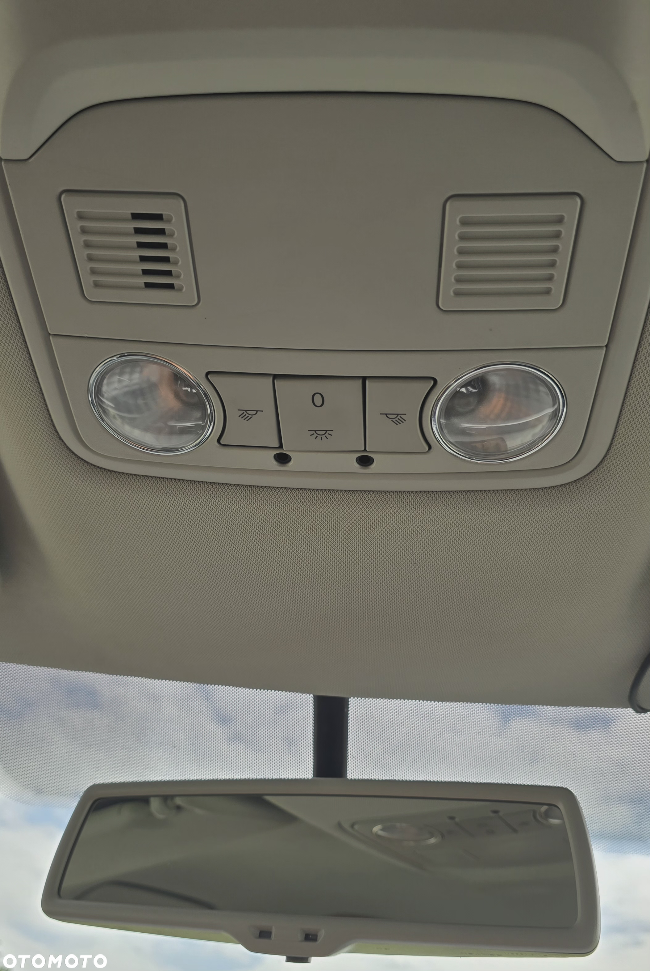 Skoda Superb 2.0 TDI Elegance DSG - 15
