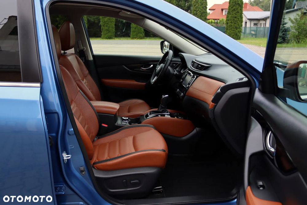 Nissan X-Trail 2.0 dCi ALL-MODE 4x4i Xtronic Tekna - 20