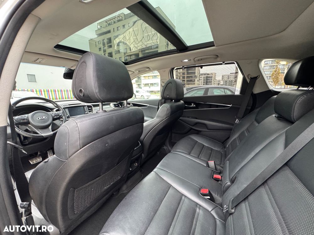 Kia Sorento 2.2 CRDi AWD Aut. Platinum Edition - 11