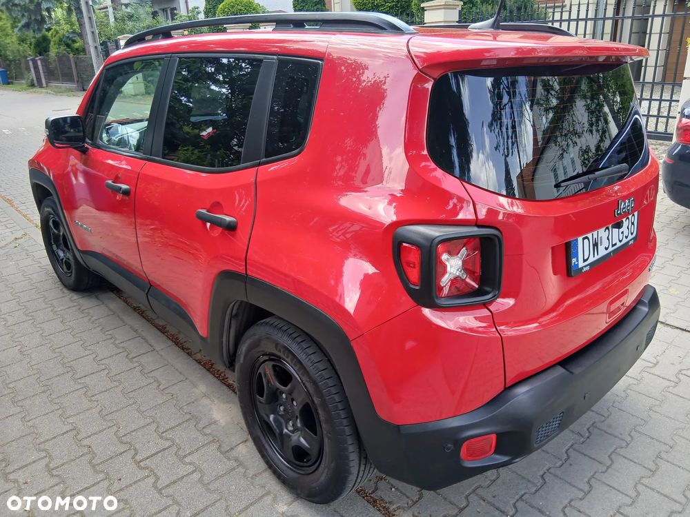 Jeep Renegade 1.6 E-TorQ Sport FWD - 7