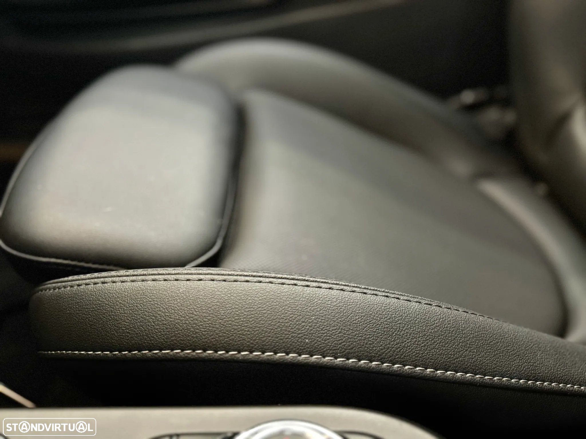 MINI 3 Portas Cooper SE Premium Extra Essential - 16