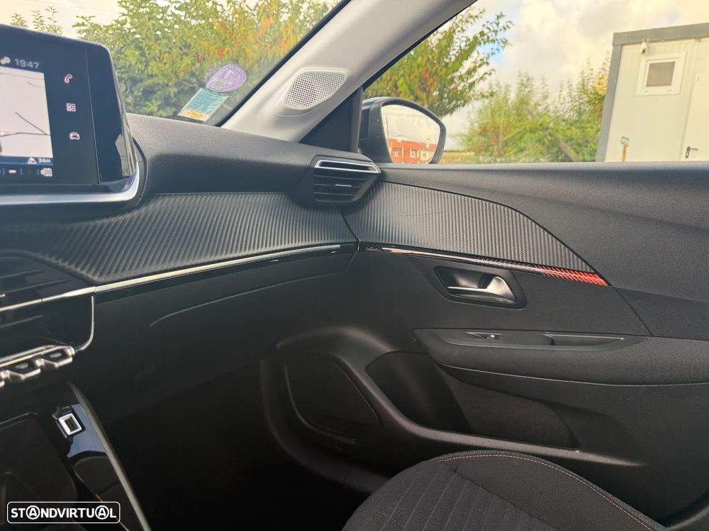 Peugeot 208 1.2 PureTech Active Pack - 18