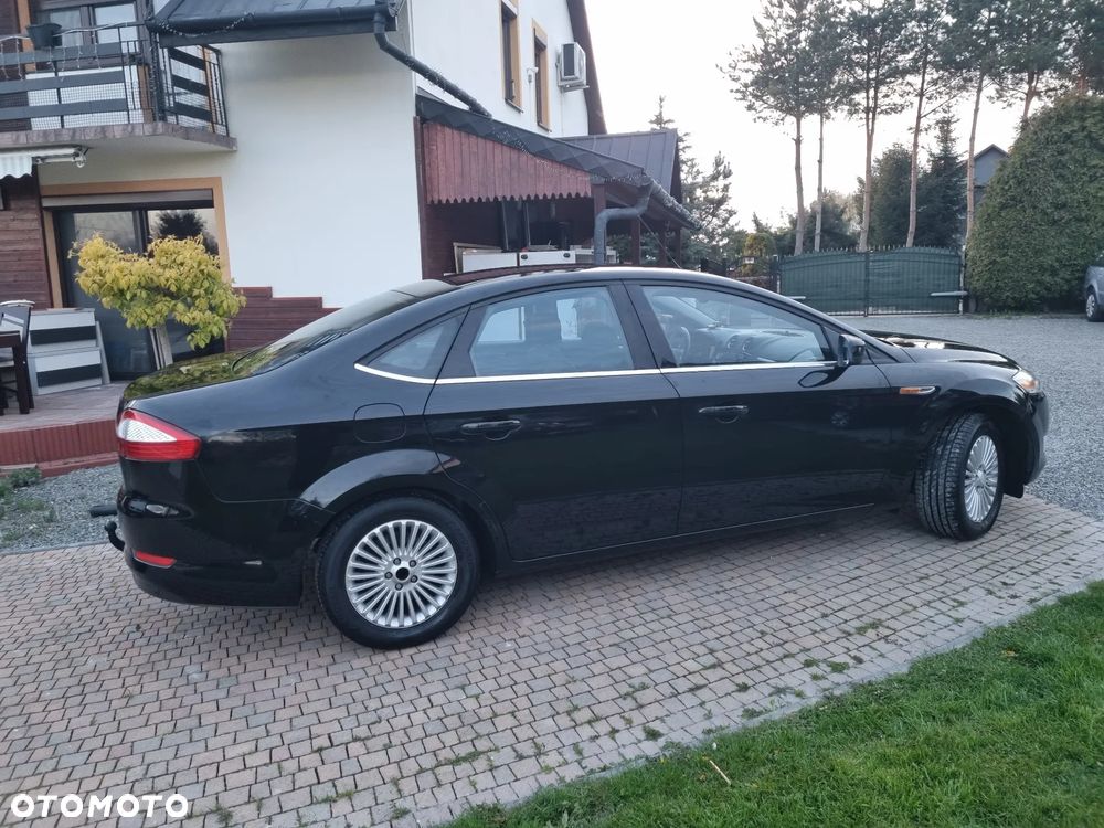 Ford Mondeo 2.0 Platinium X - 28