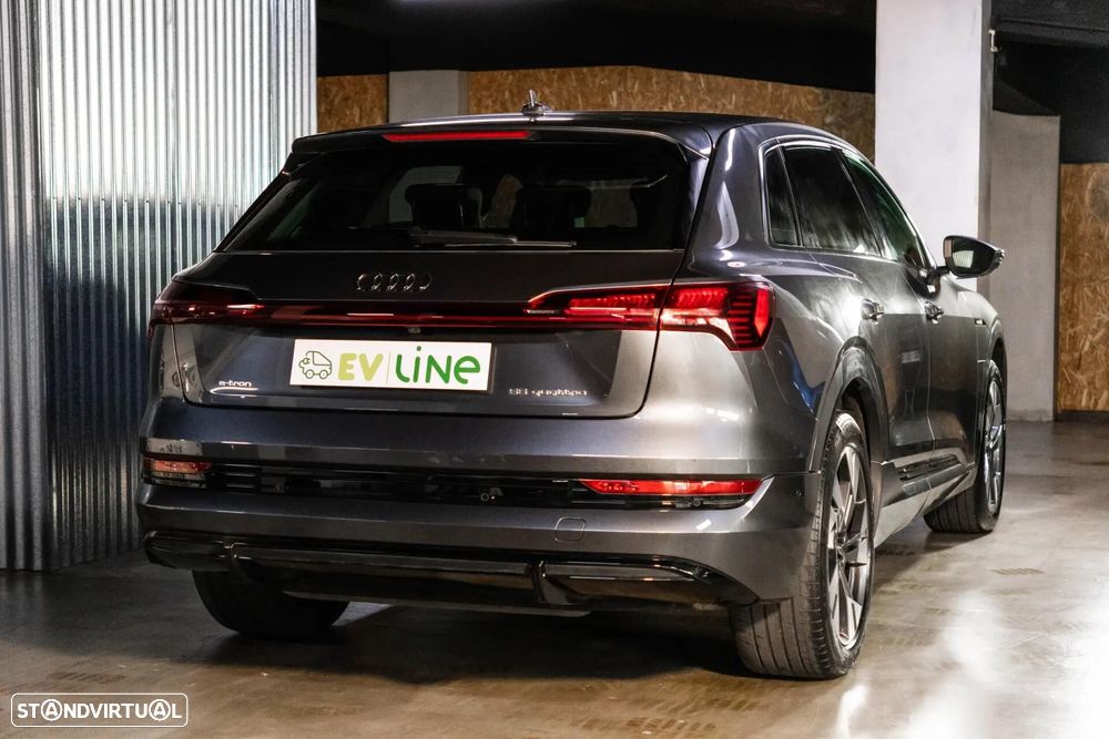 Audi e-tron 55 quattro - 10