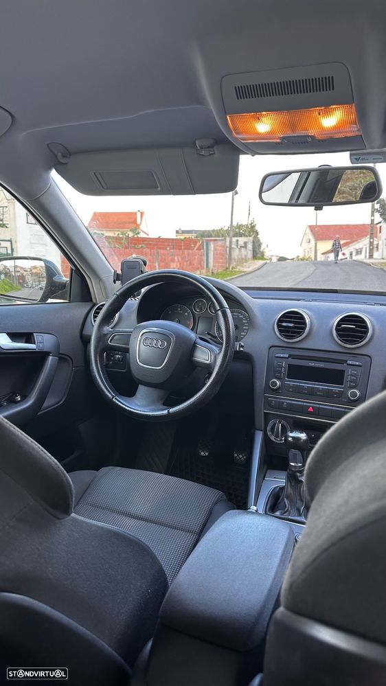 Audi A3 Sportback 1.6 TDI Attraction - 17