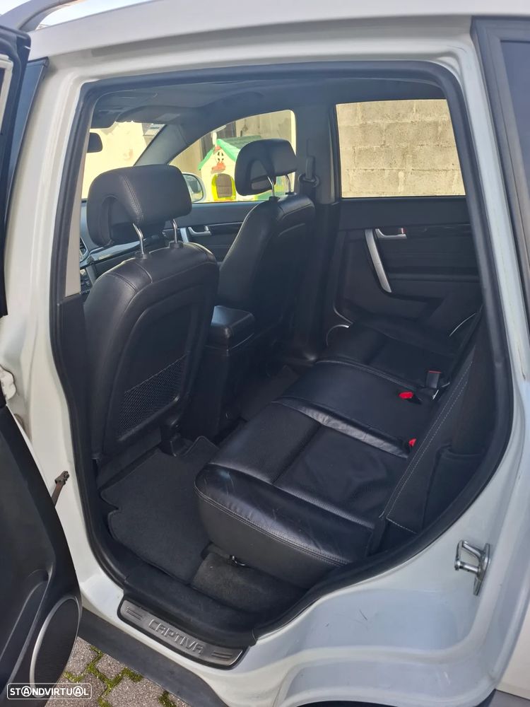 Chevrolet Captiva 2.2 VCDi Seven Xtreme 164g 7L - 7