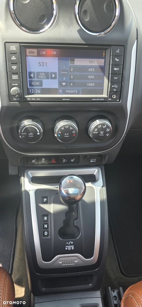 Jeep Compass 2.4I 4x4 CVT Limited - 23