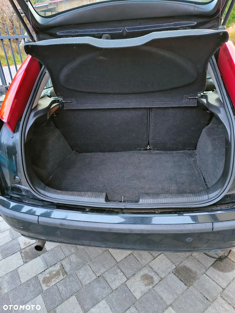 Ford Focus 1.6 FX Gold - 12