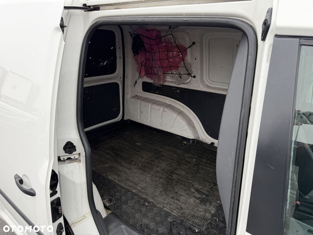 Volkswagen Caddy - 11