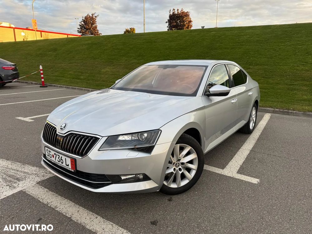 Skoda Superb 1.4 TSI DSG Ambition - 1