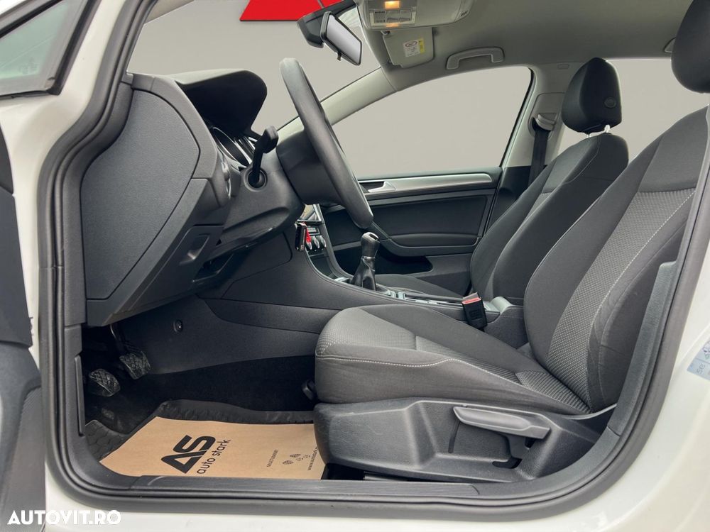 VOLKSWAGEN Golf 2020 — imagine 13