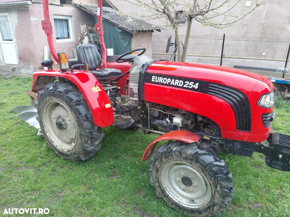 Lovol Europard 254 - 6