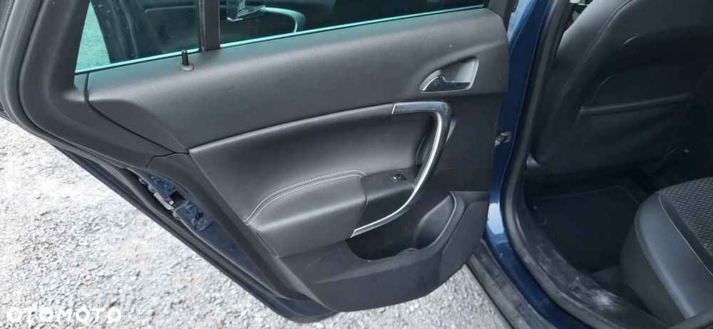 Opel Insignia 2.0 CDTI Cosmo - 17